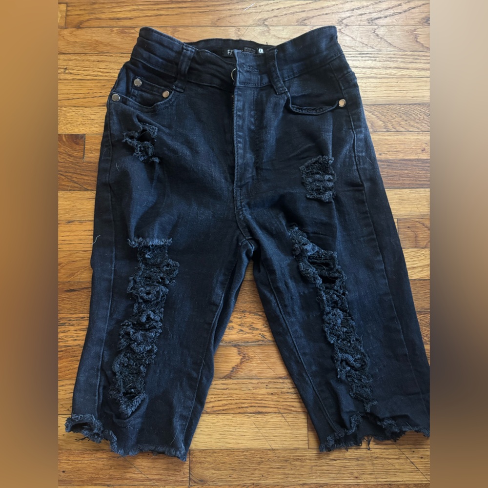 Fashion Nova Black Above The Knee Distressed Shorts